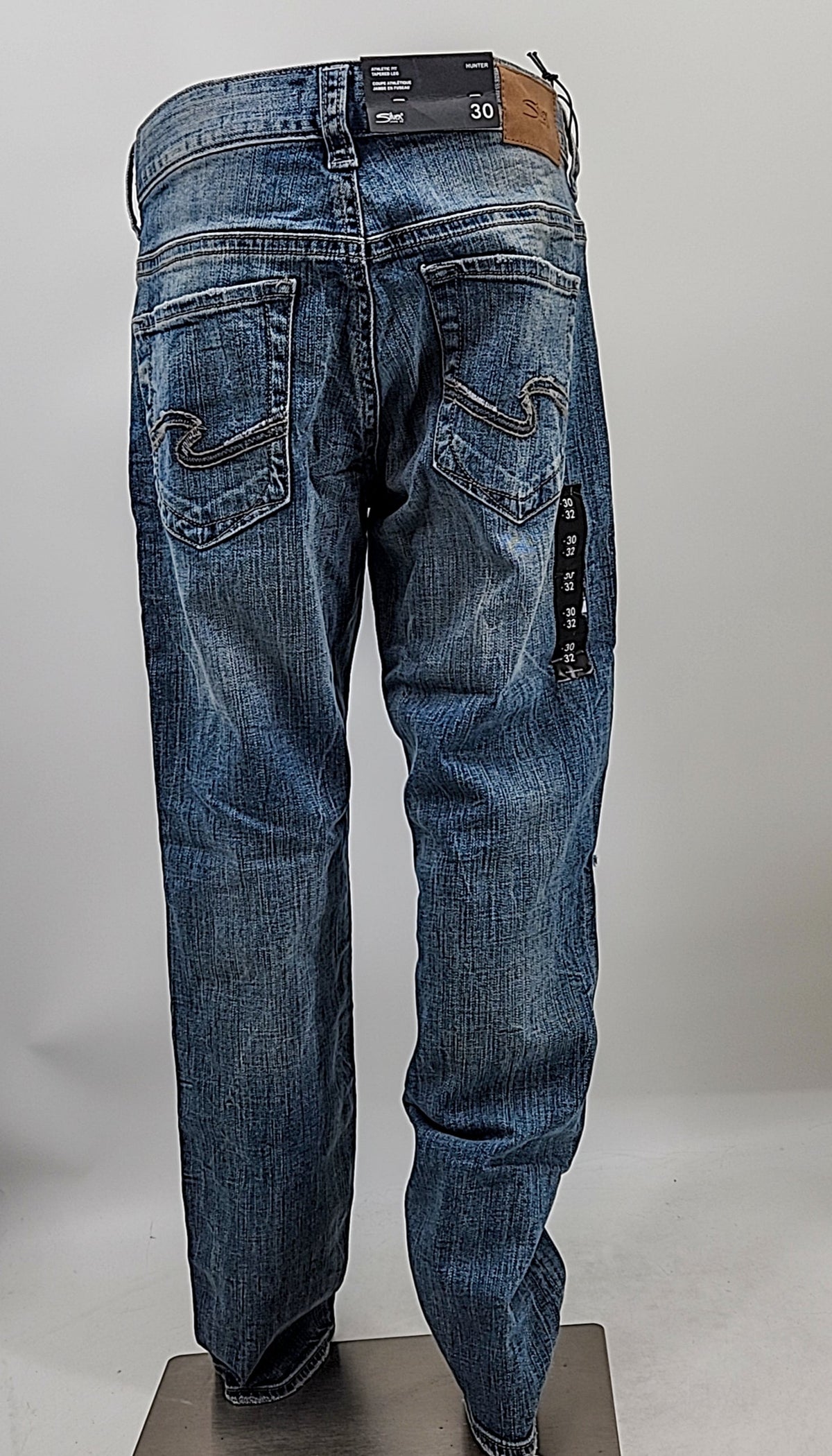 Silver Jeans Co. Mens Hunter Athletic-Fit Tapered Jeans, Size 30